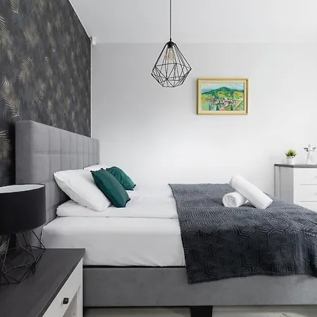 Stara Polana & By Renters Prestige