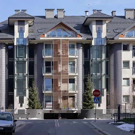 Stara Polana & By Renters Prestige * زاكوباني